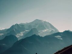 Aosta Valley, Italy: Mountain Bike in the Shadow of Mont Blanc Aosta Valley, Italy